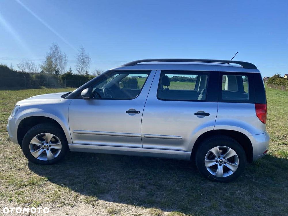 Skoda Yeti 2.0 TDI SCR 4x2 Active - 3