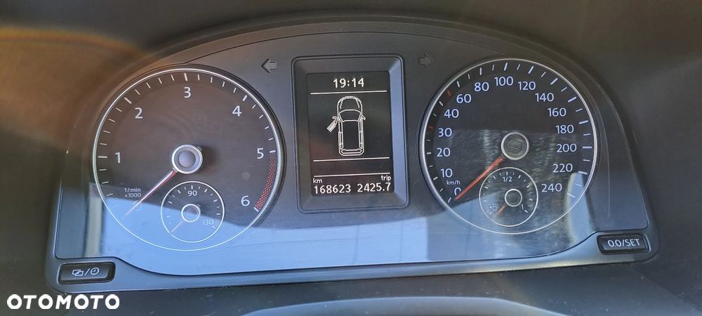 Volkswagen Caddy - 10