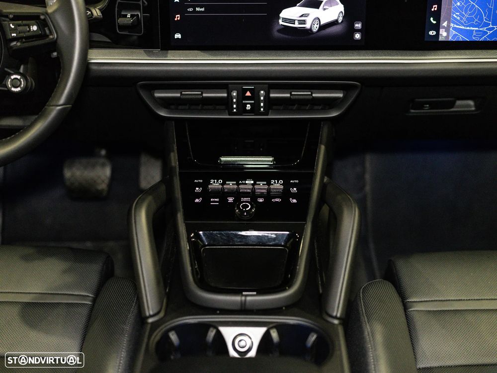 Porsche Cayenne E-Hybrid - 39