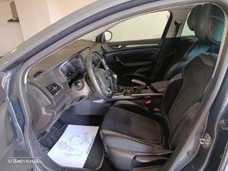 Renault Mégane Sport Tourer 1.2 TCE Intens - 18