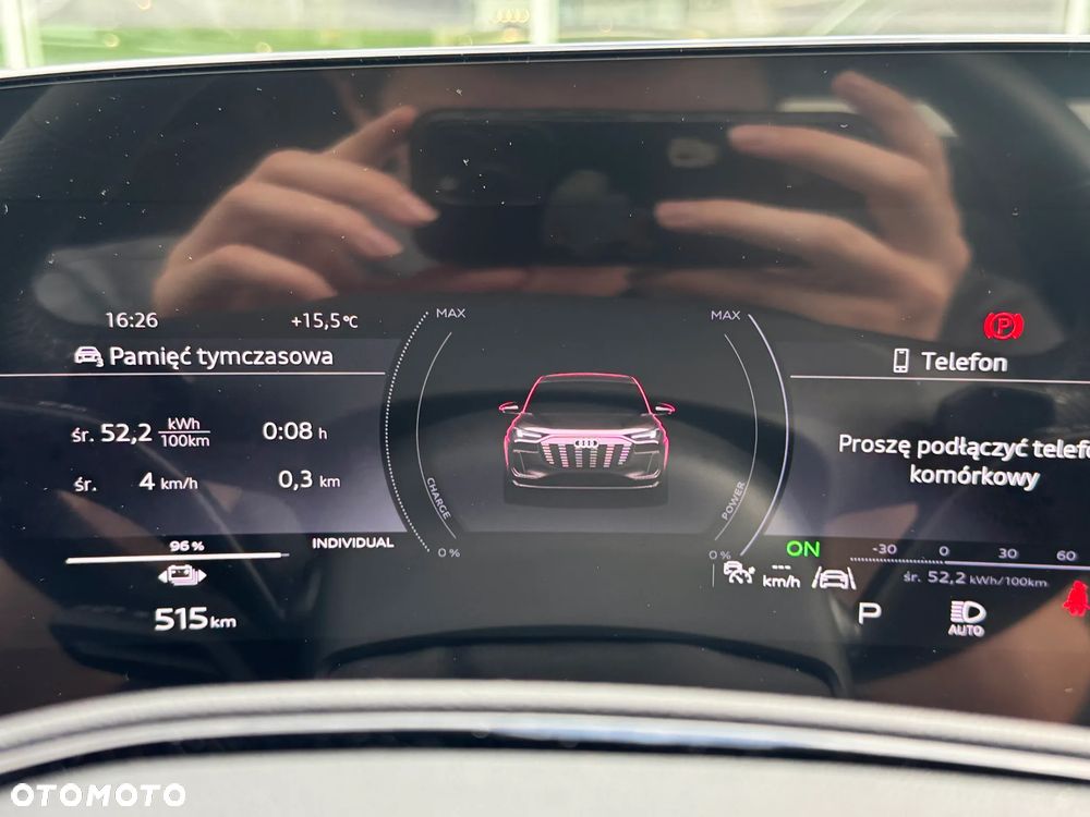 Audi Q6 e-tron - 18