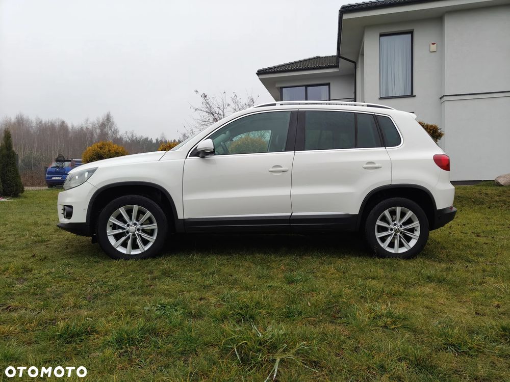 Volkswagen Tiguan - 4