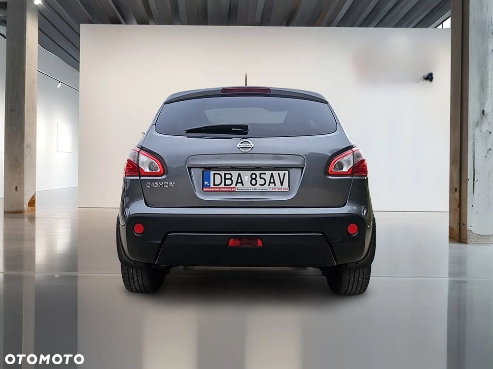 Nissan Qashqai 1.6 360 - 4