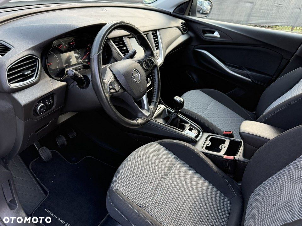 Opel Grandland X 1.2 Start/Stop INNOVATION - 18