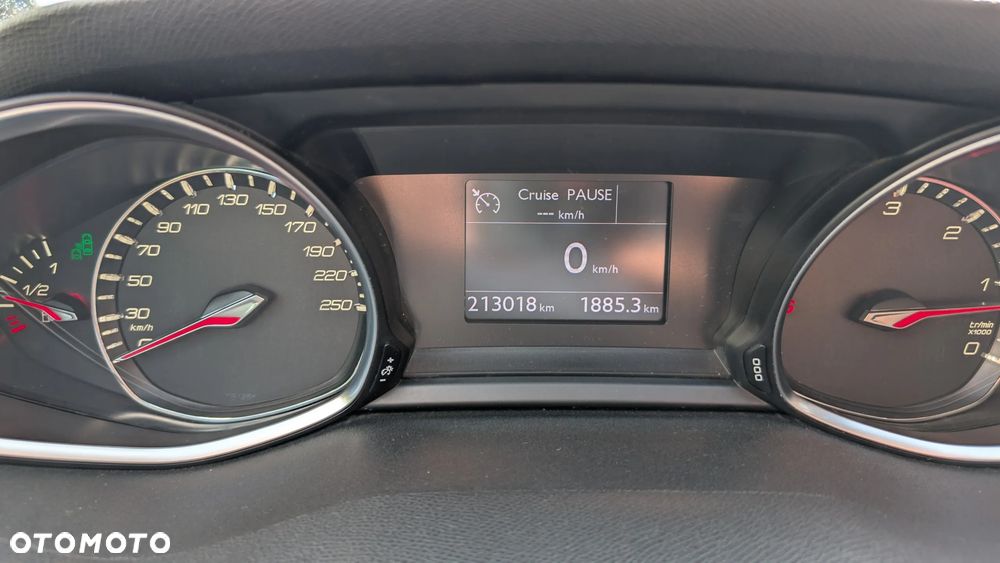 Peugeot 308 - 22