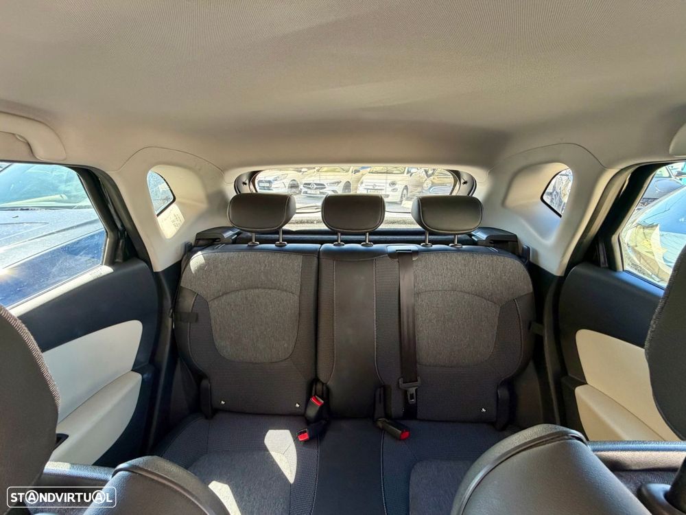 Renault Captur 1.2 TCe Exclusive - 15