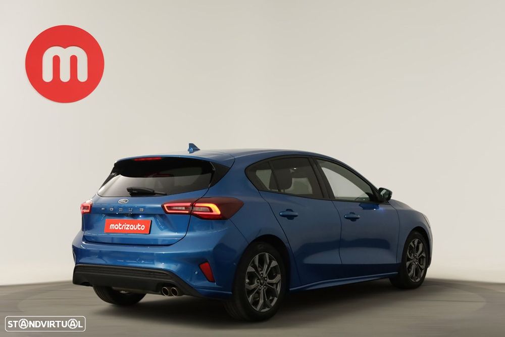 Ford Focus 1.0 EcoBoost MHEV ST-Line X - 4