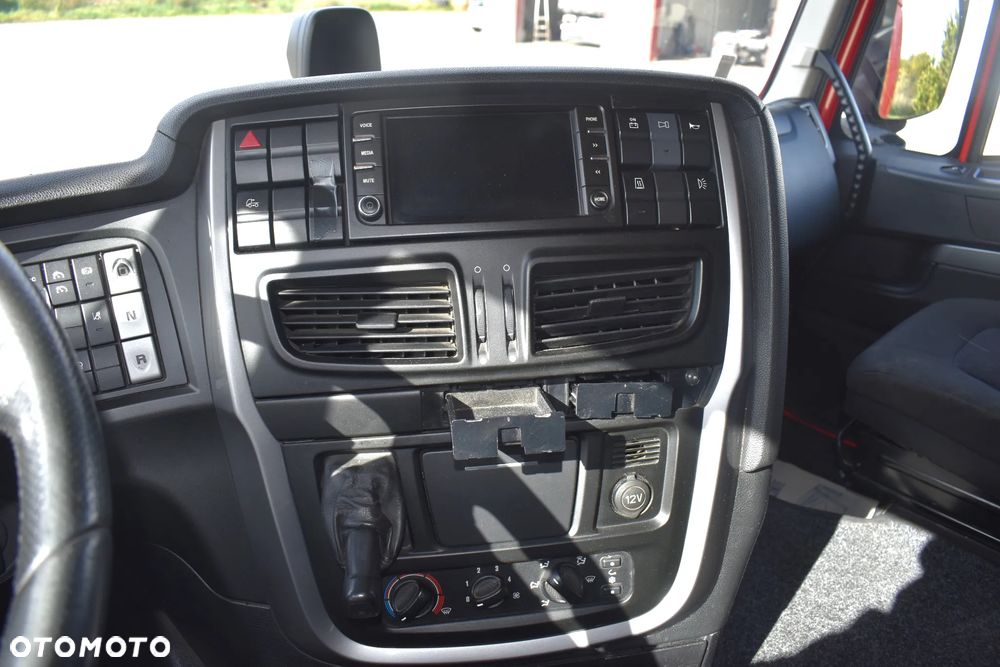 Iveco Stralis 460 - 17