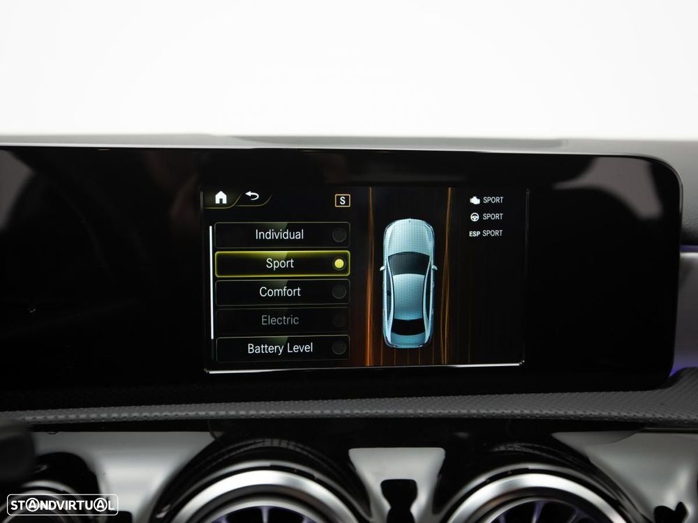 Mercedes-Benz A 250 Limousine e 8G-DCT - 36