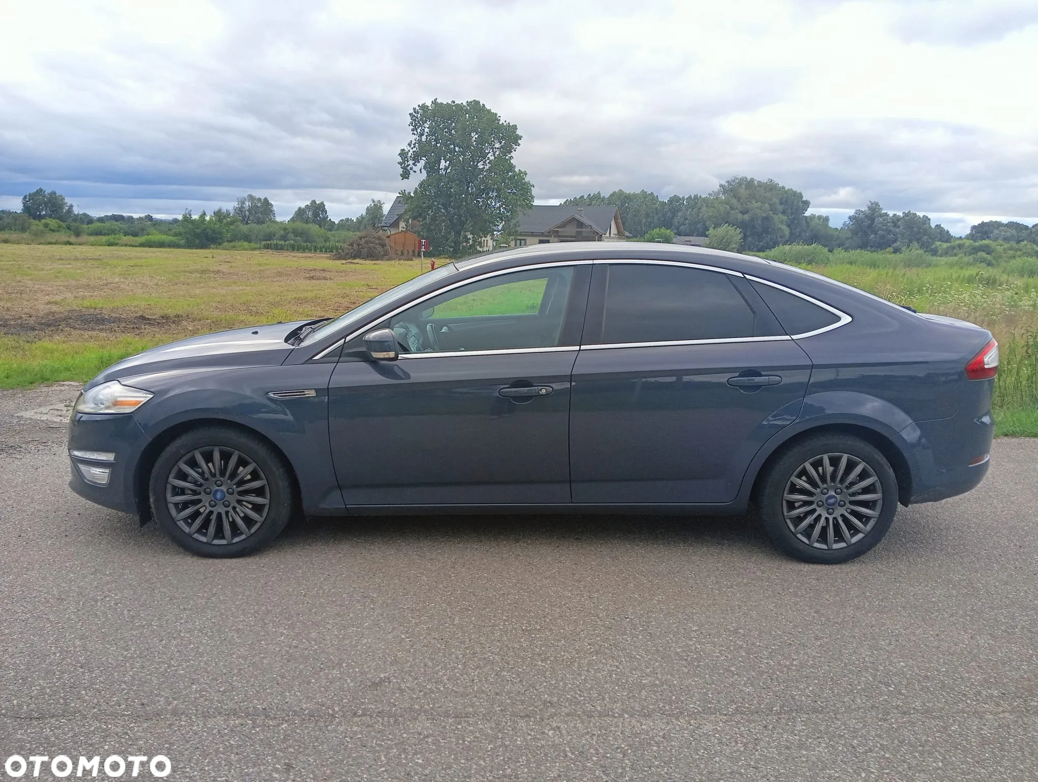 Ford Mondeo 2.0 TDCi Titanium - 14