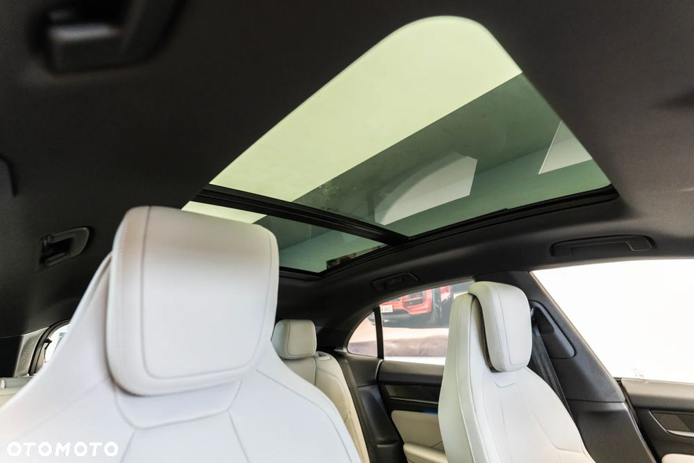 Porsche Macan 4 100kWh - 26