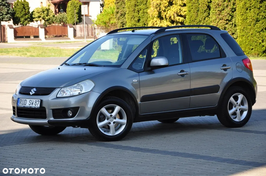 Suzuki SX4 1.9 DDiS DPF 4x2 Comfort - 4