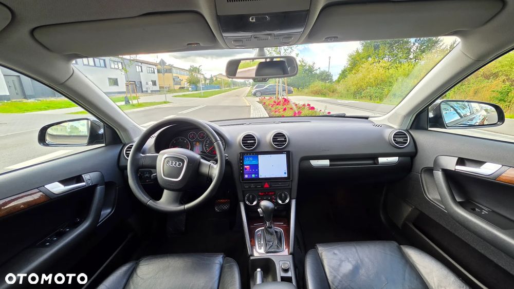 Audi A3 Sportback 2.0 TDI Ambiente S tronic - 21