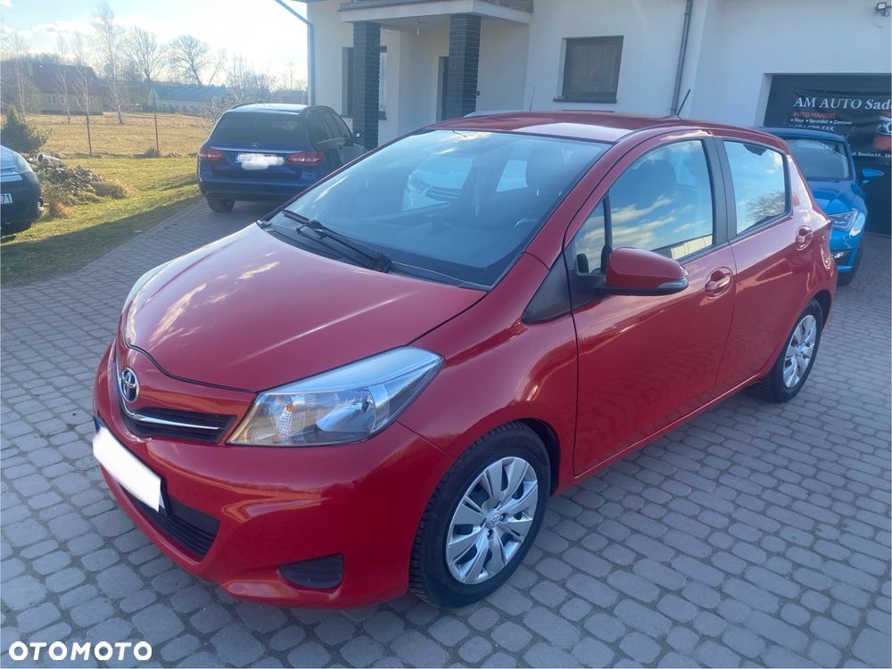 Toyota Yaris 1.0 Terra EU5 - 12