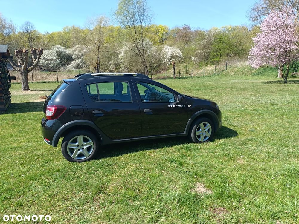 Dacia Sandero 0.9 TCe Laureate - 15