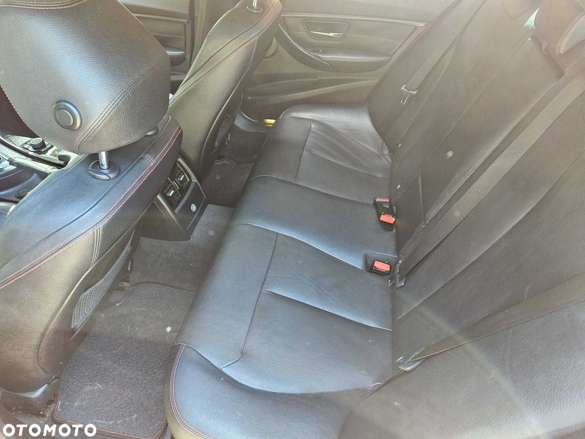 BMW Seria 3 328i Sport Line - 8