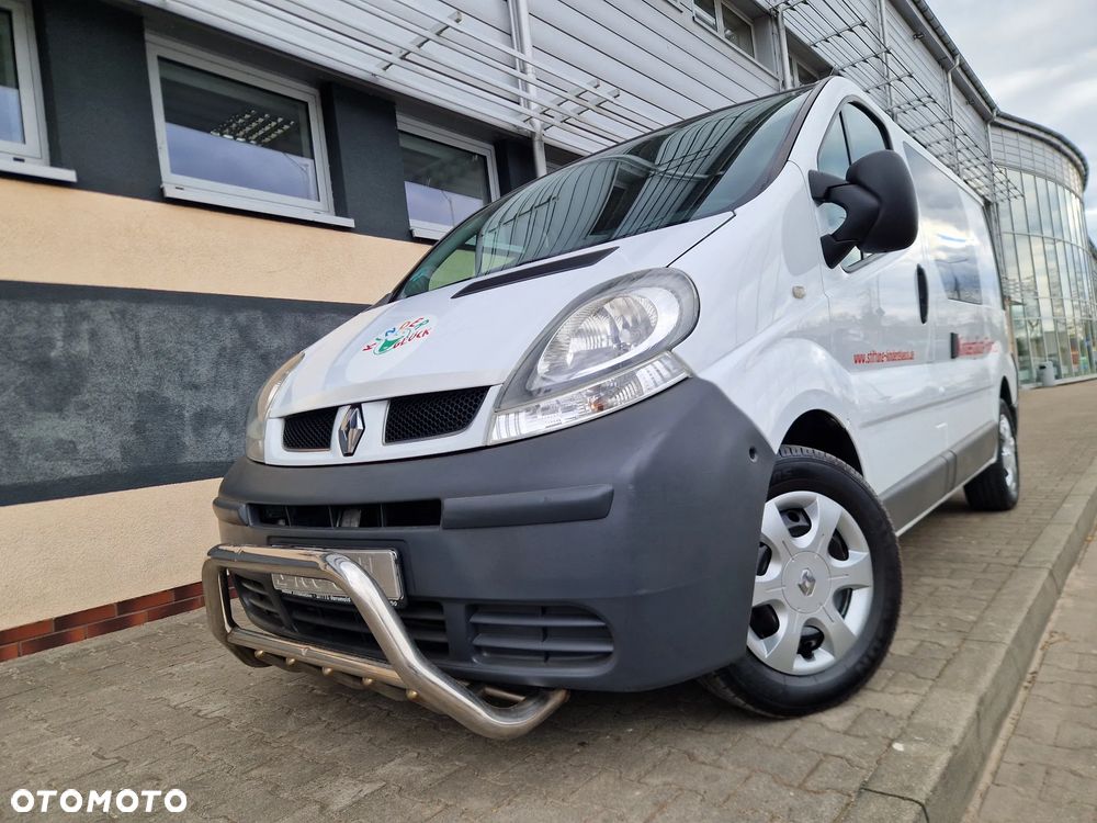 Renault TRAFIC - 1