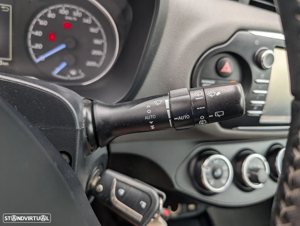 Toyota Yaris 1.0 VVT-i Comfort Plus - 15