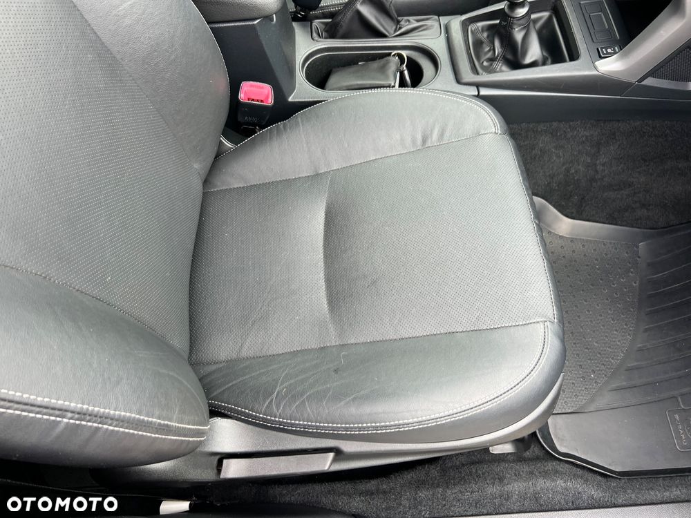 Subaru Forester 2.0D XE NAV Euro5 - 16