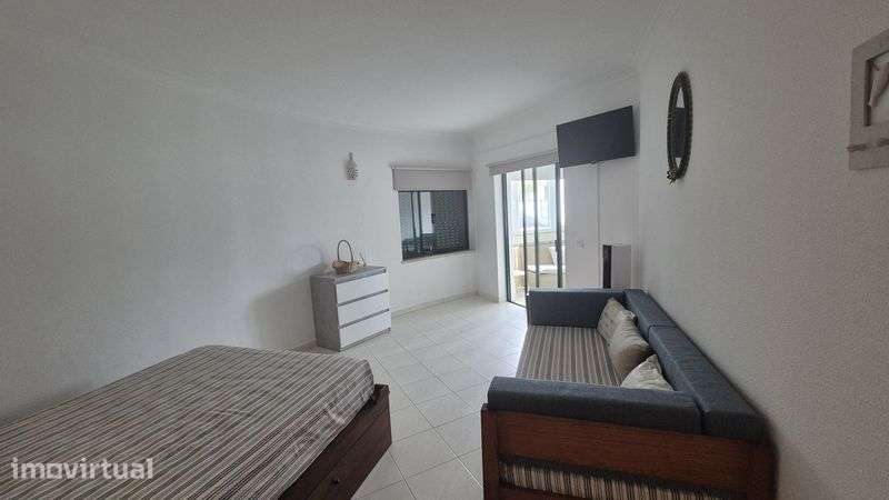 Arrenda-se apartamento T2 ao Ano - Grande imagem: 5/11