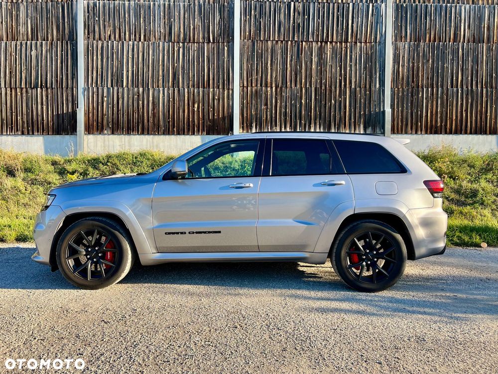 Jeep Grand Cherokee Gr 6.4 V8 SRT8 - 8