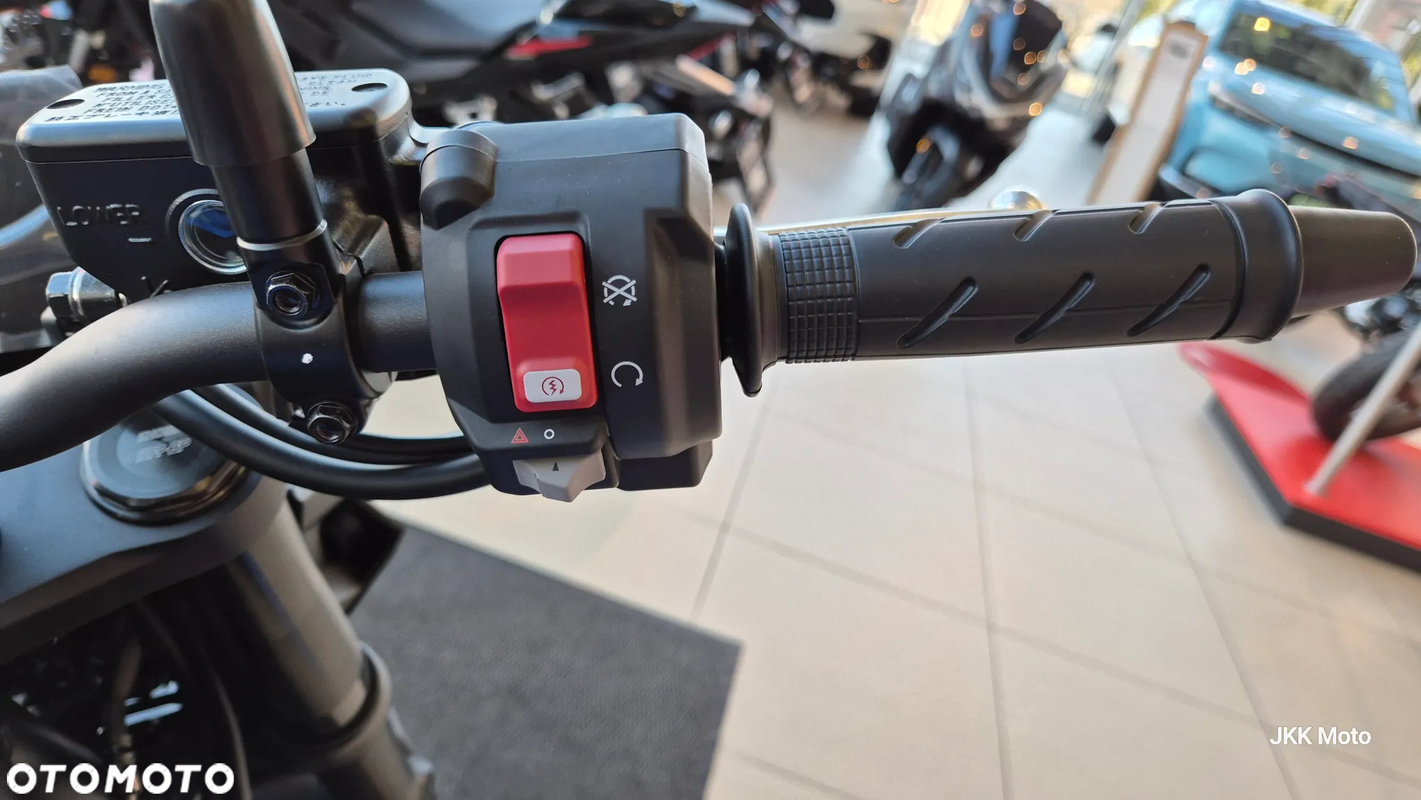 Honda CB - 15
