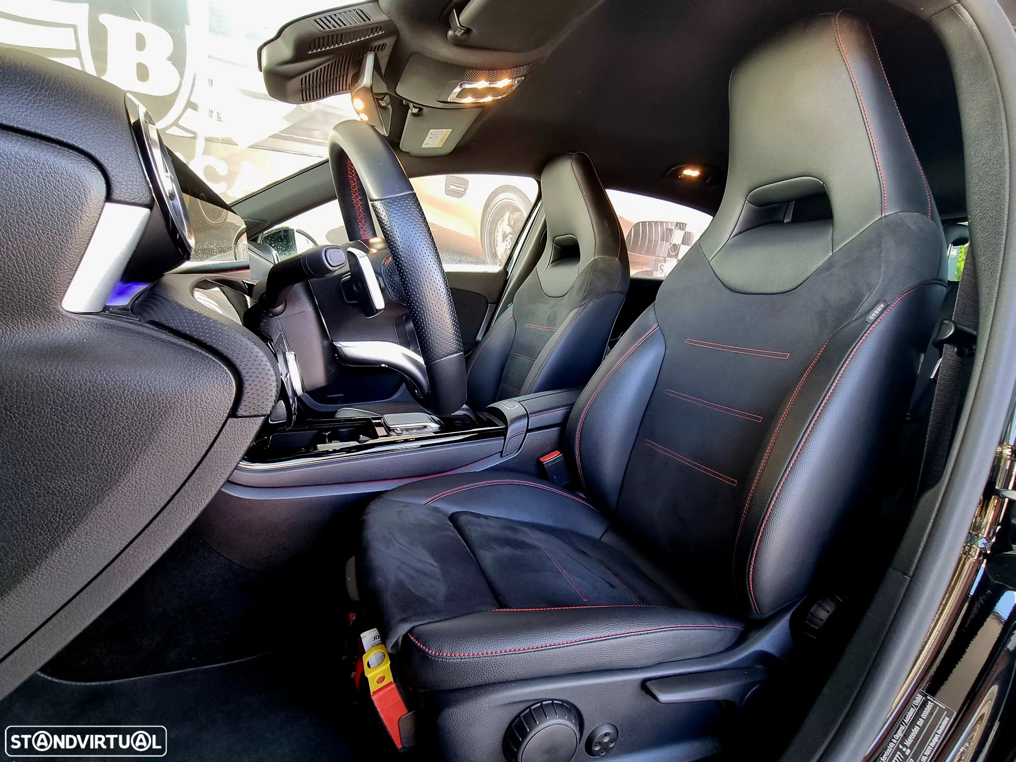 Mercedes-Benz A 180 d 7G-DCT AMG Line - 11