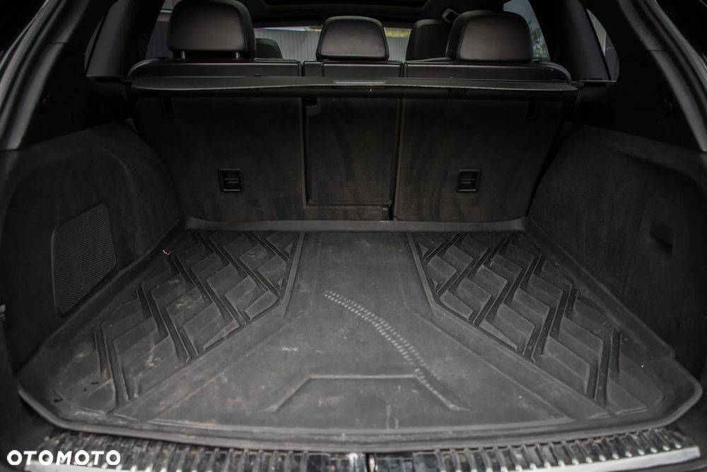 Porsche Cayenne Diesel Tiptronic S - 33