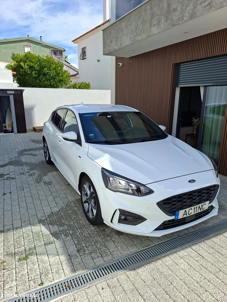Ford Focus 1.0 EcoBoost ST-Line - 2