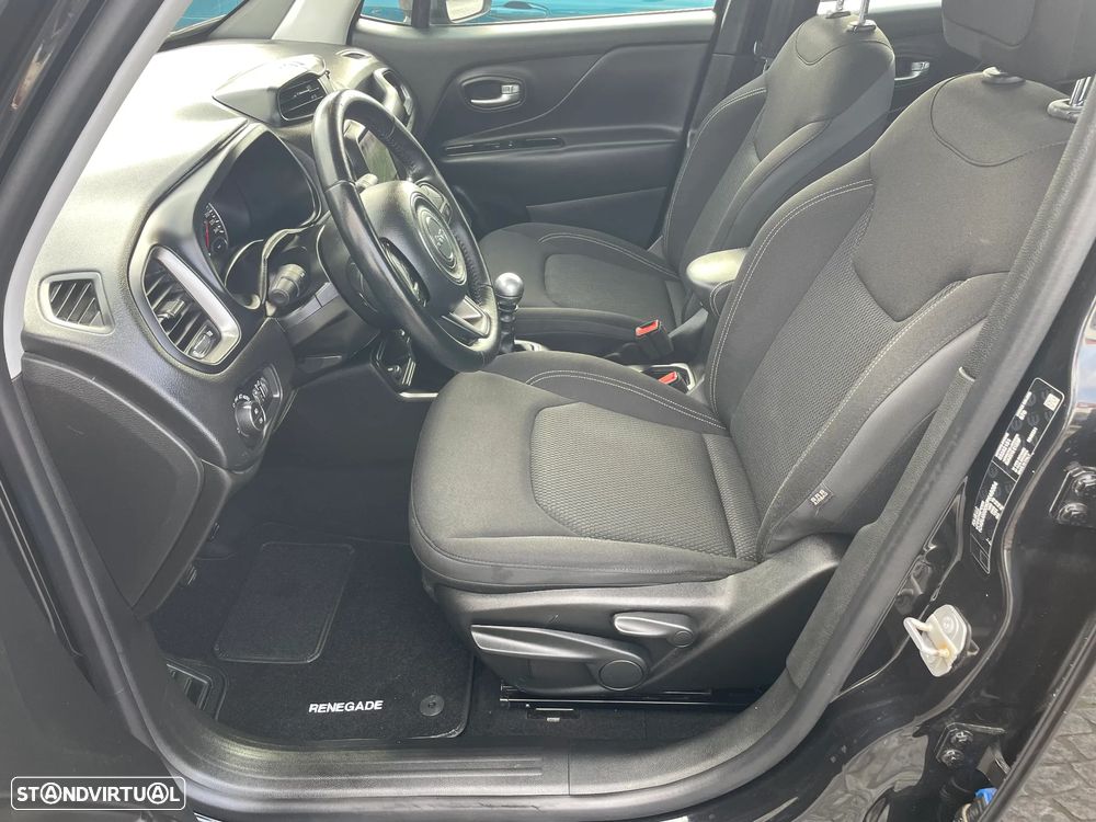 Jeep Renegade 1.0 T Limited - 29