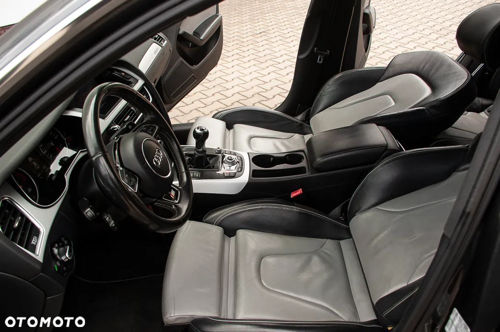 Audi A4 Limousine 1.8 TFSI quattro S line Sportpaket - 27