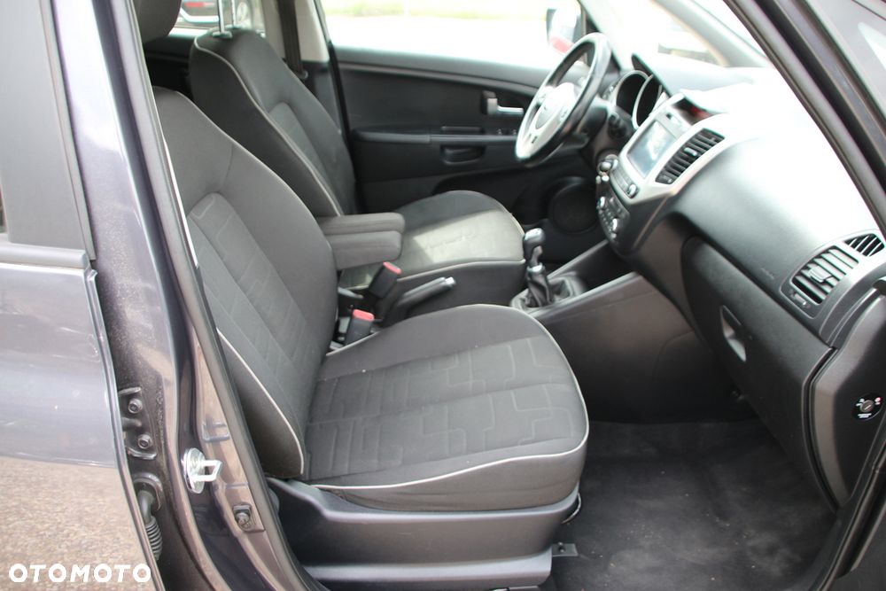 Kia Venga 1.6 CVVT Spirit - 17