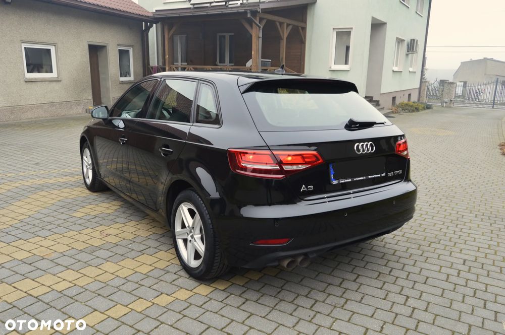 Audi A3 Sportback 35 TFSI Sport S tronic - 4