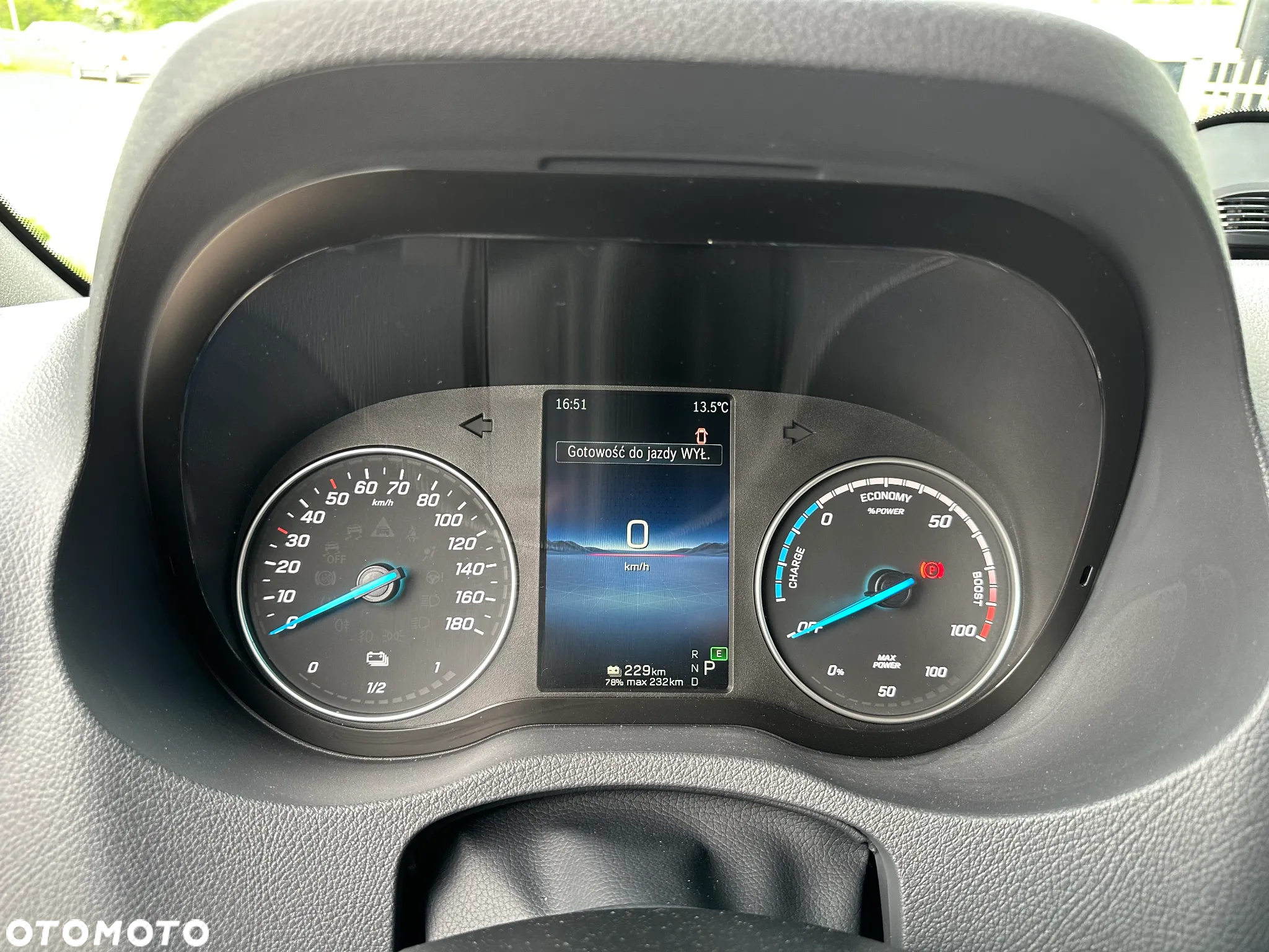 Mercedes-Benz E-Sprinter - 13
