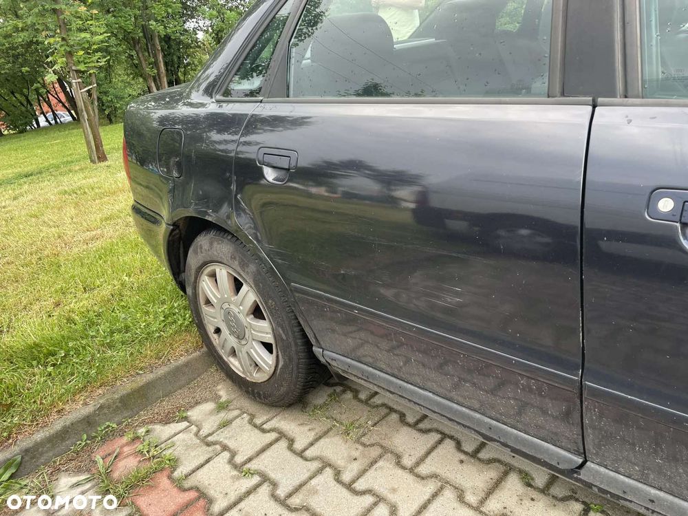 Audi A4 Avant - 11