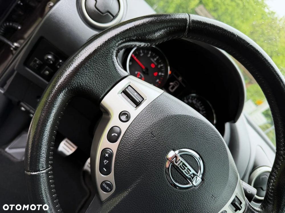 Nissan Qashqai 2.0 tekna - 24