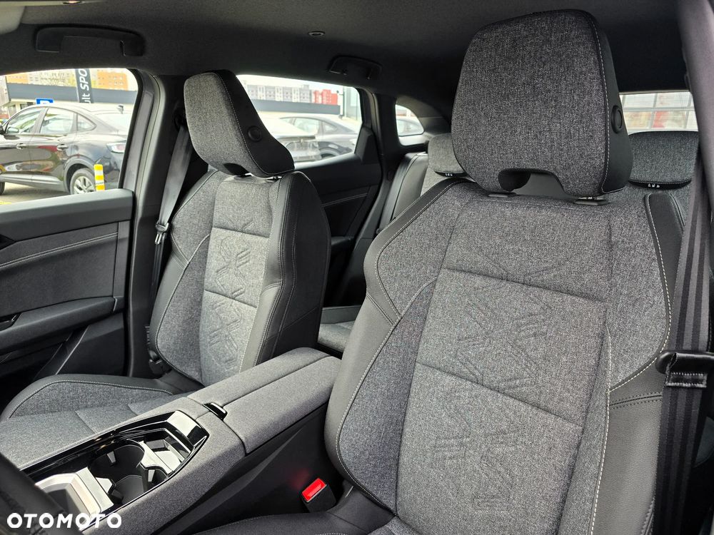 Renault Austral 1.3 TCe mHEV Evolution - 15