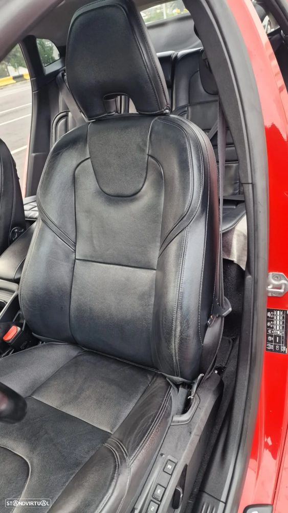 Volvo V40 D4 Summum - 16