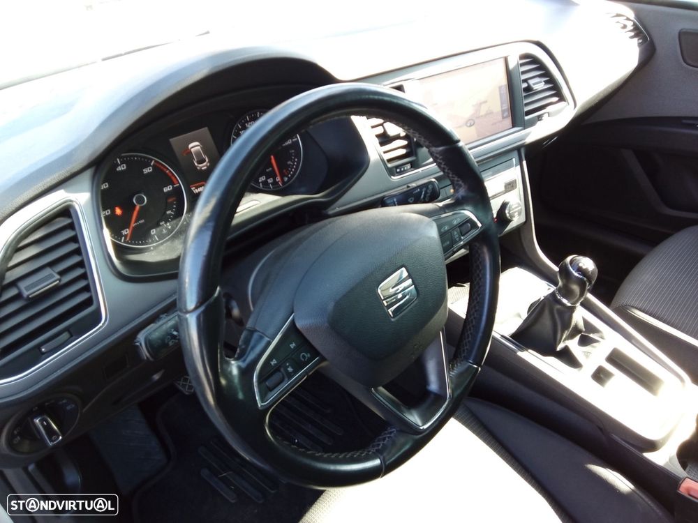 SEAT Leon ST 1.6 TDI Reference S/S - 25
