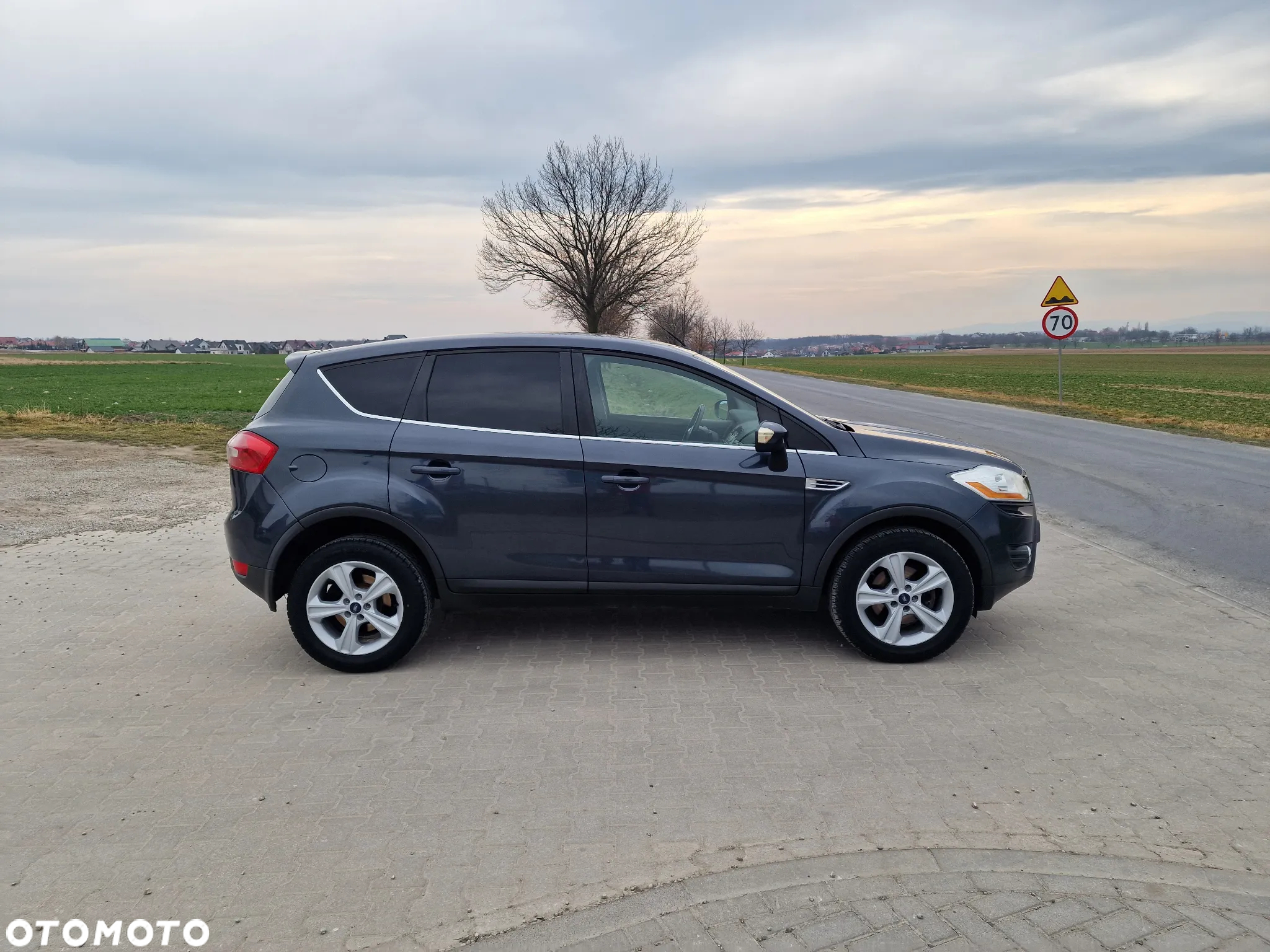Ford Kuga 2.0 TDCi Trend - 8