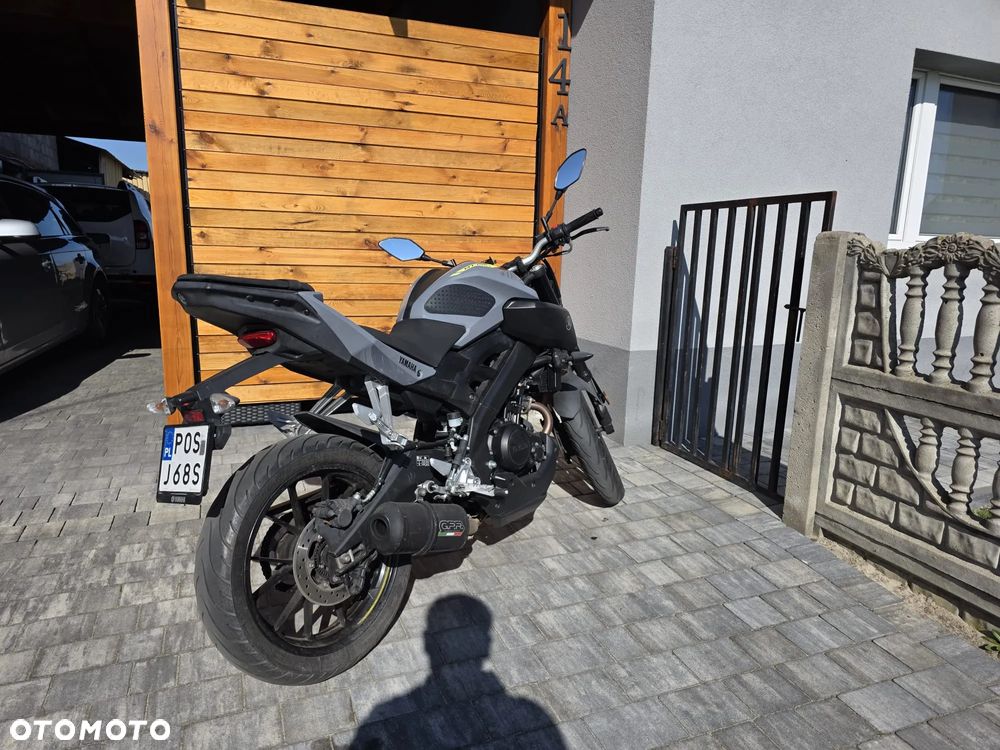 Yamaha MT - 3