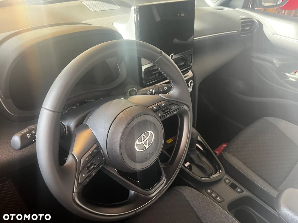 Toyota Yaris Cross - 3