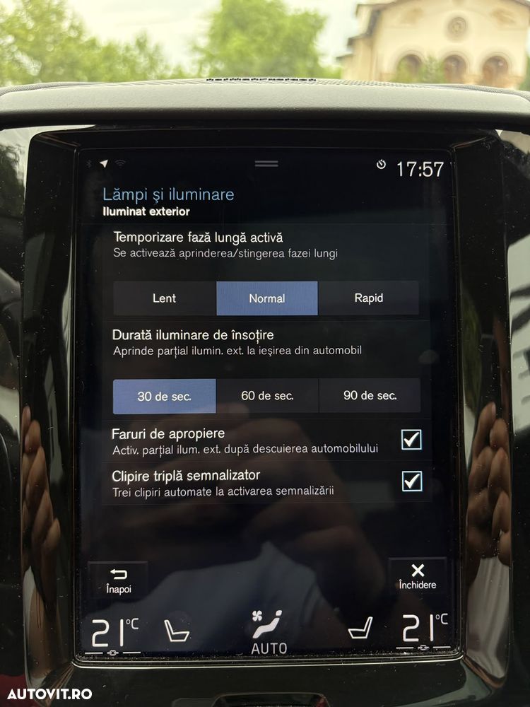 Volvo XC 60 Recharge T8 Twin Engine eAWD R-Design - 27