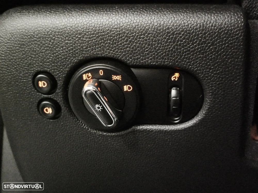 MINI Cabrio Cooper S - 12