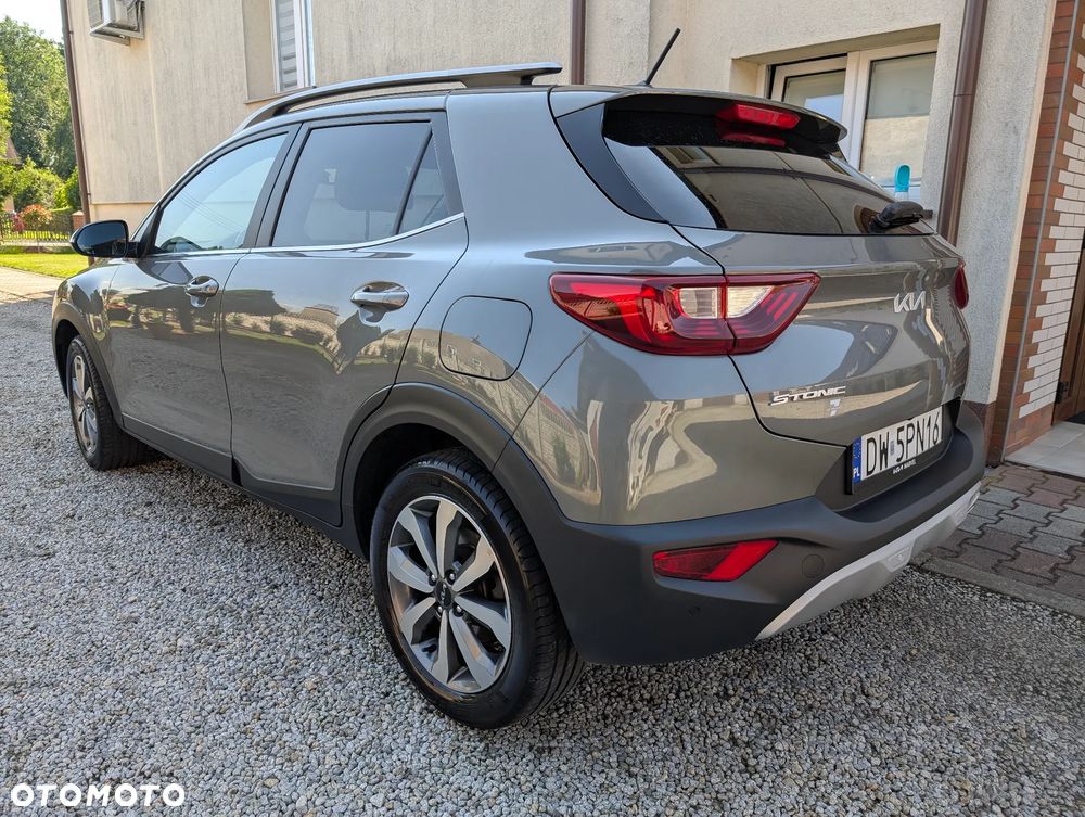 Kia Stonic 1.2 L Business Line - 18