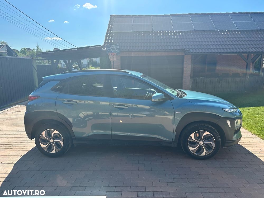Hyundai KONA - 4