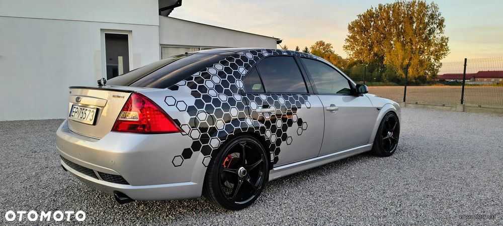 Ford Mondeo 3.0 V6 ST 220 - 4