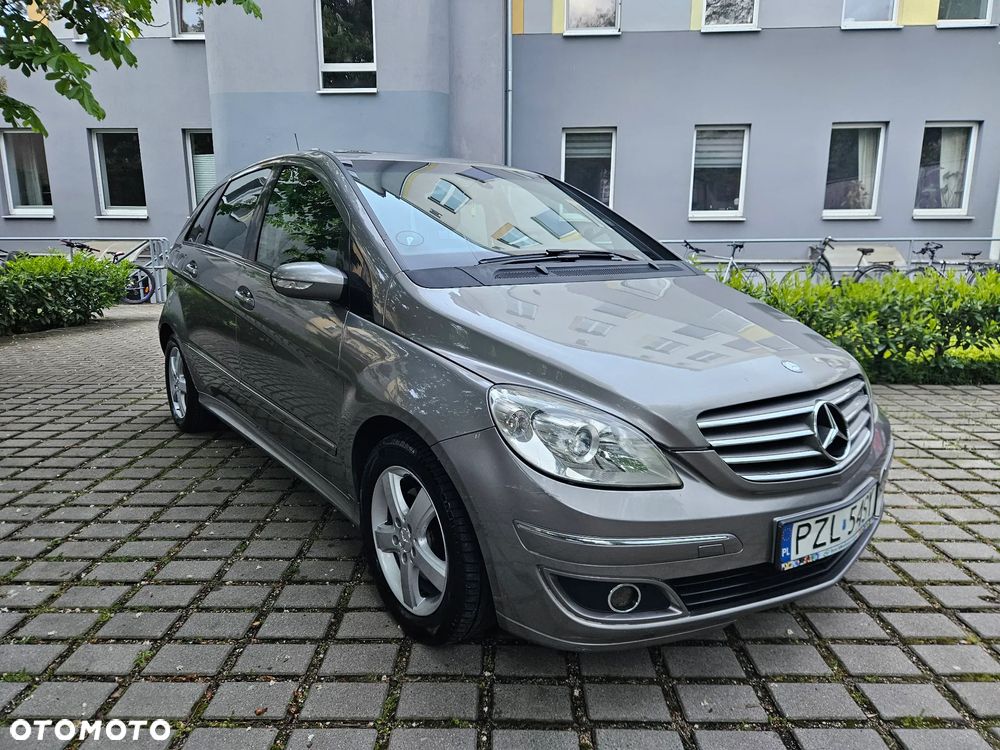 Mercedes-Benz Klasa B 180 CDI - 2
