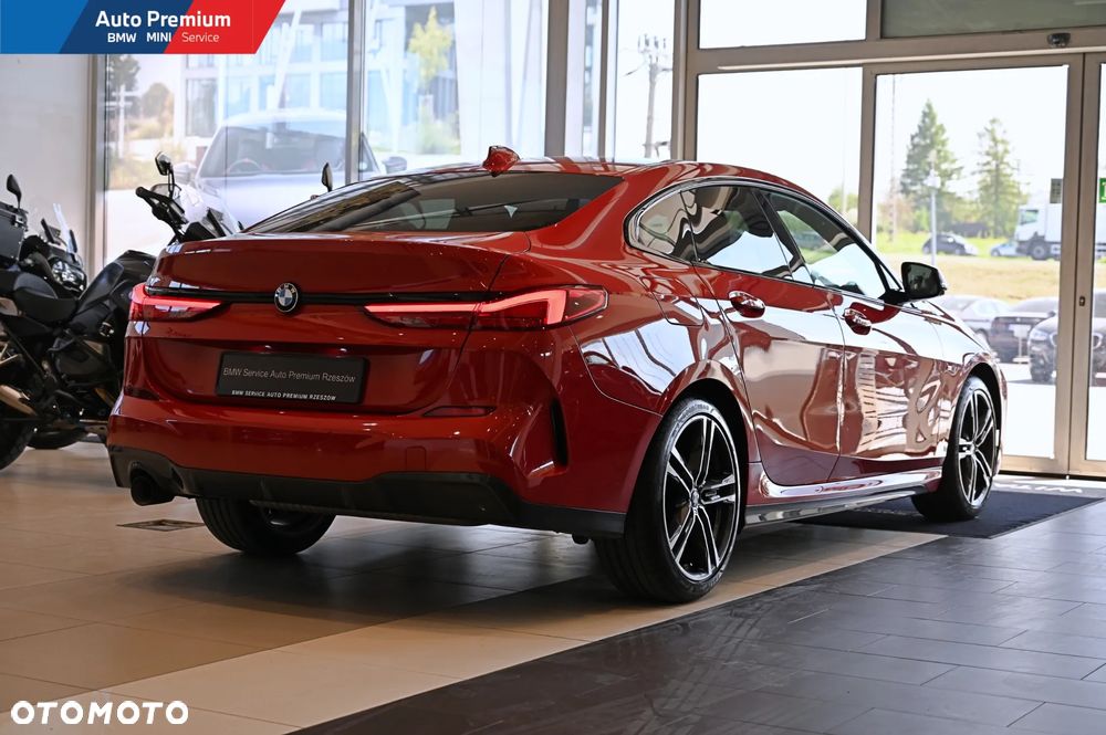 BMW Seria 2 218i - 14