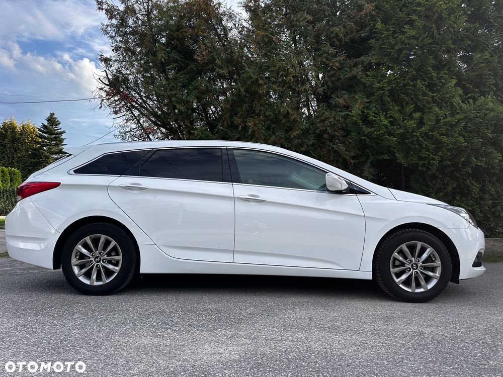 Hyundai i40 1.6 GDI Comfort + - 16